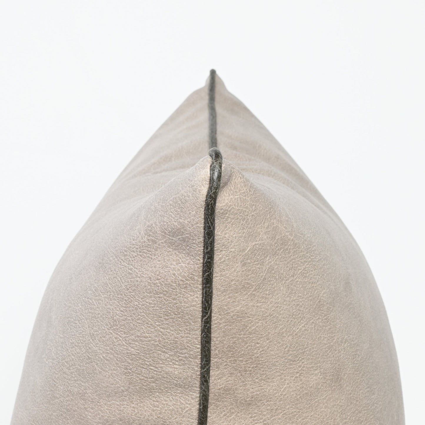 SMOOTH GRAIN TAUPE
