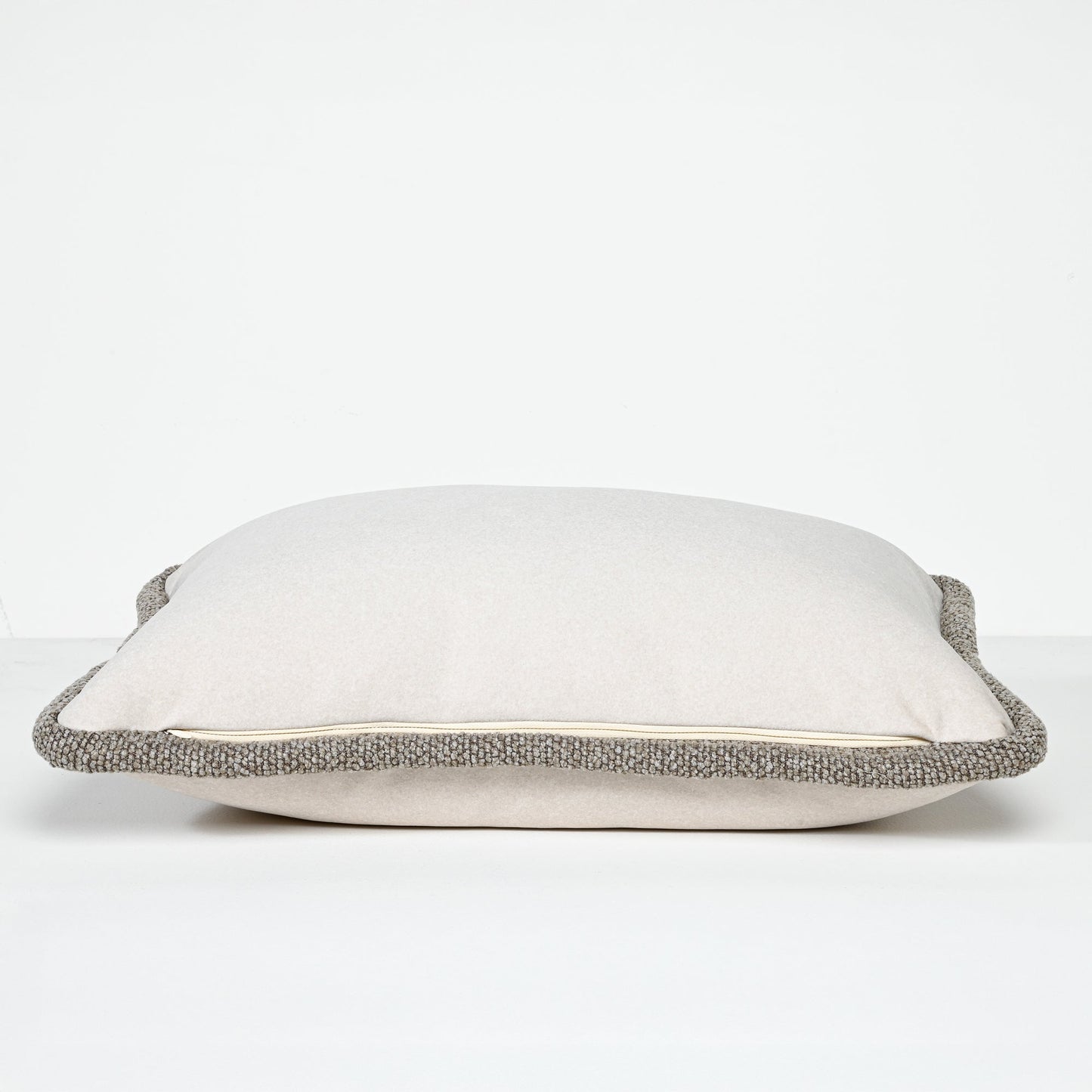 CREAM FELT WITH THICK WOVEN LATTE TRIM