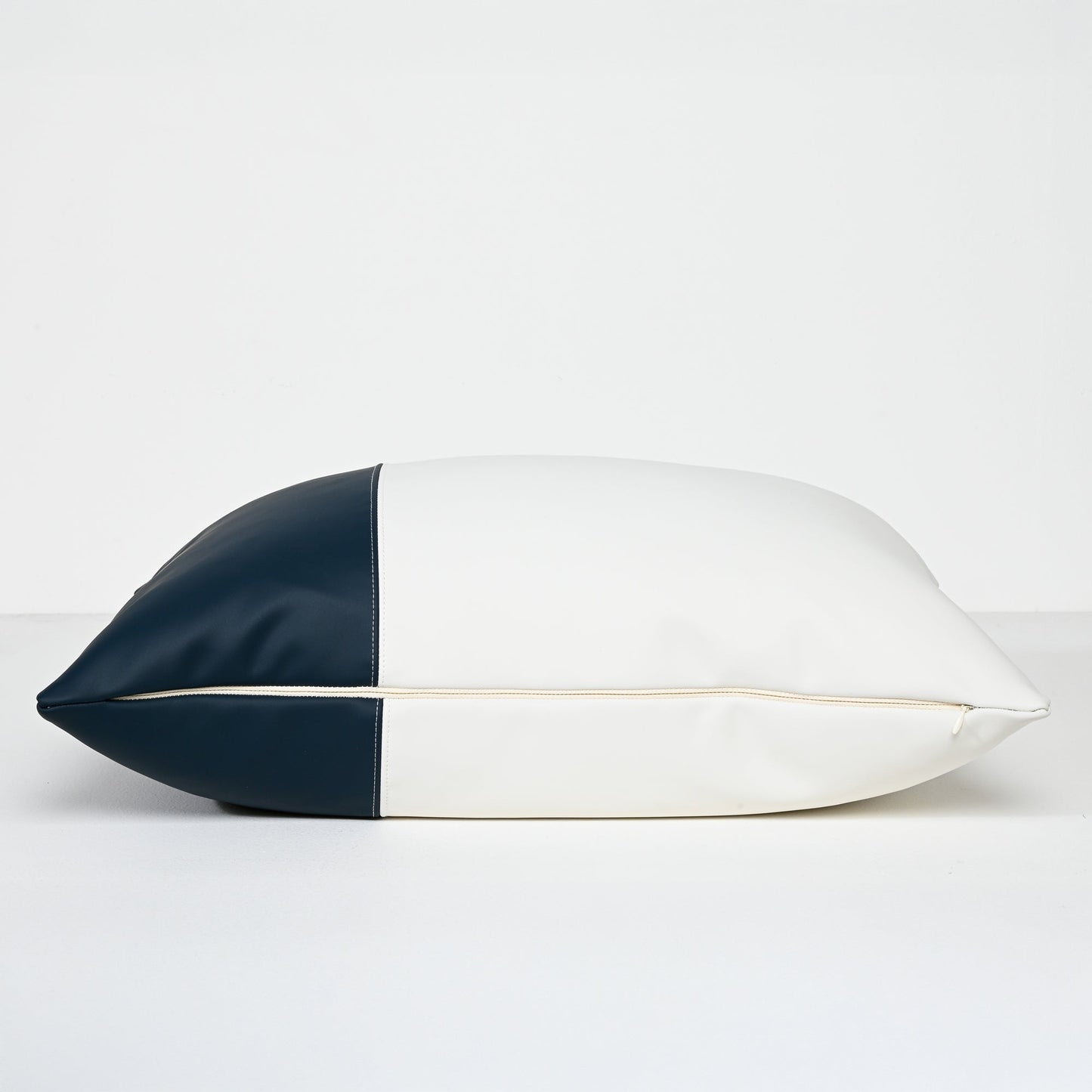 NAUTICAL VINYL