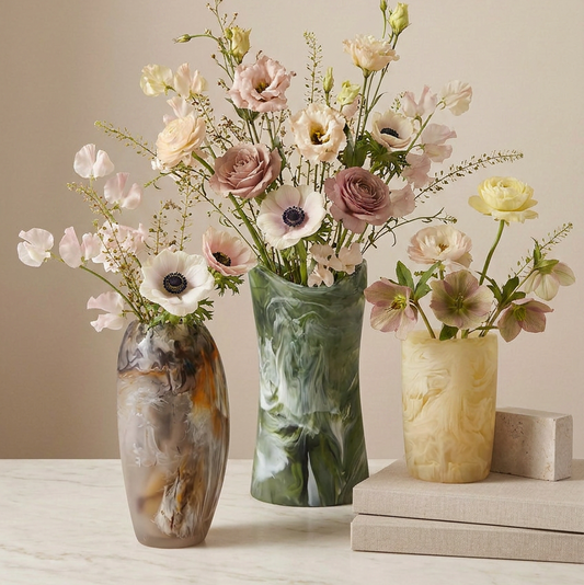 Arila Small Vase